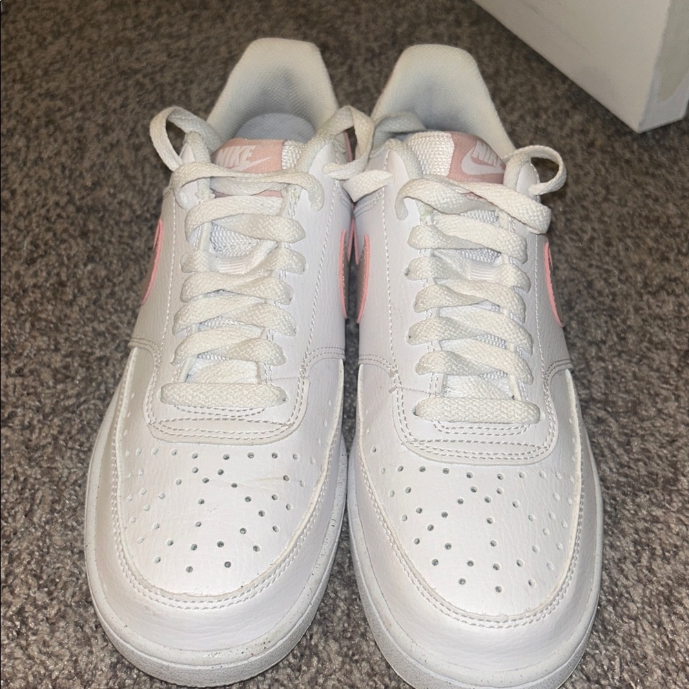 Nike Court Vision Low Next Nature Shoe- Size 9 - Picture 3 of 9